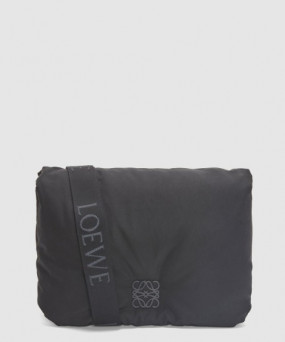 로에베 퍼퍼 고야 메신저 - 나일론