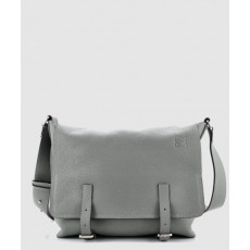 로에베 밀리터리 메신저 백 - 소프트 그레인 카프스킨