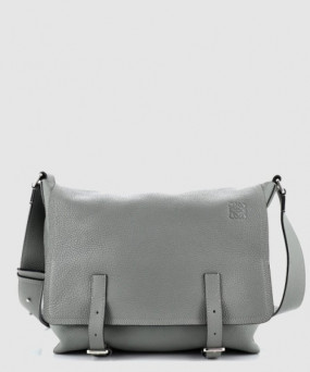 로에베 밀리터리 메신저 백 - 소프트 그레인 카프스킨