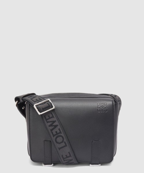 로에베 XS 밀리터리 메신저 백 - 유연한 스무스 카프스킨 & 자카드