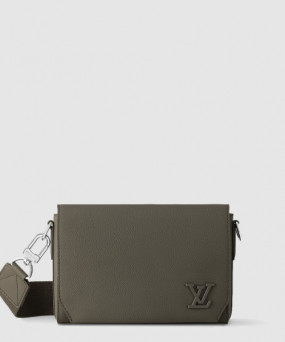 루이비통 테이크오프 메신저 M25125