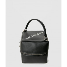 지퍼 토트 겸 크로스백 748197