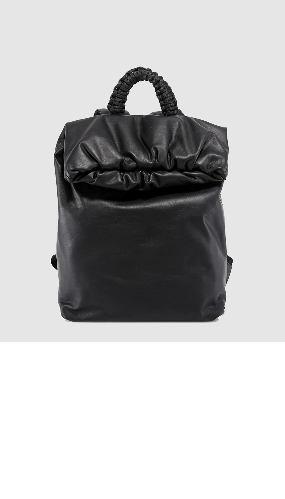 보테가베네타 롤 탑 레더 백팩 629858