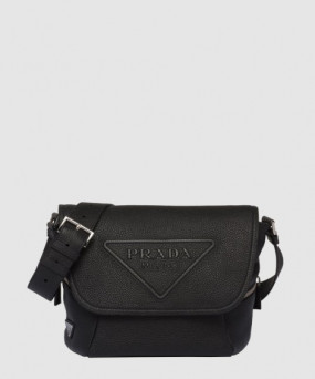 프라다 숄더 스트랩이 달린 가죽백 2VD056