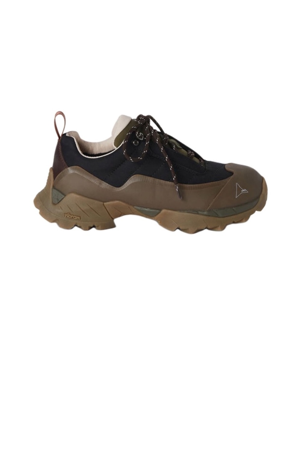 로로피아나 스니커즈 FAO0840