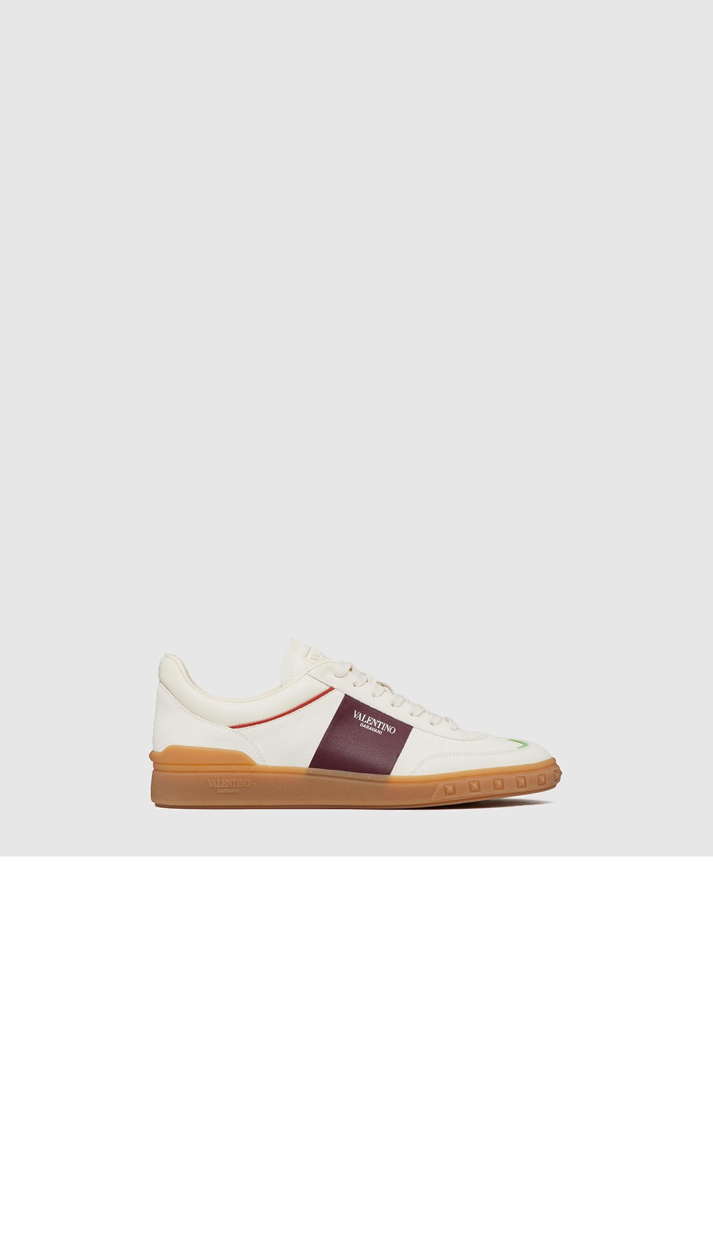 발렌티노 송아지 가죽 로우탑 스니커즈