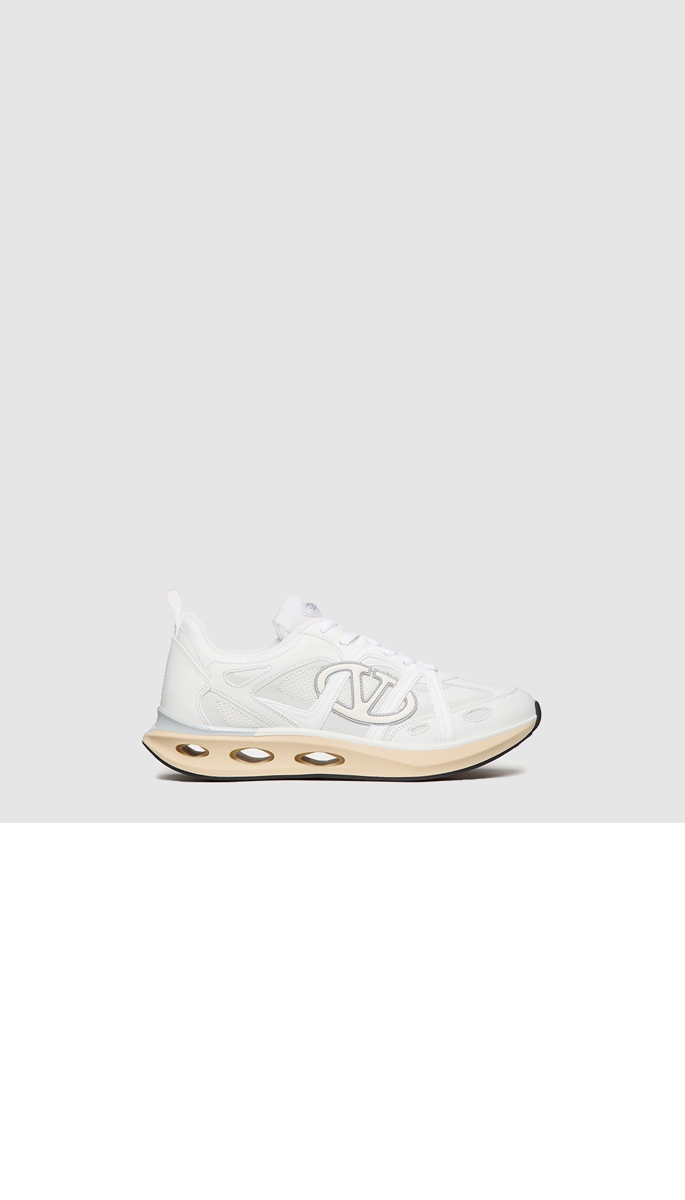 발렌티노 로우탑 스니커즈