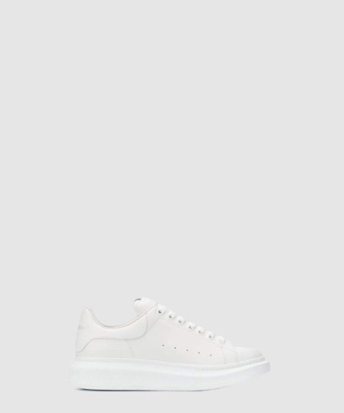 알렉산더맥퀸 스니커즈 553680