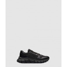 프라다 리나일론 앤 브러시드 레더 스니커즈 2EE366