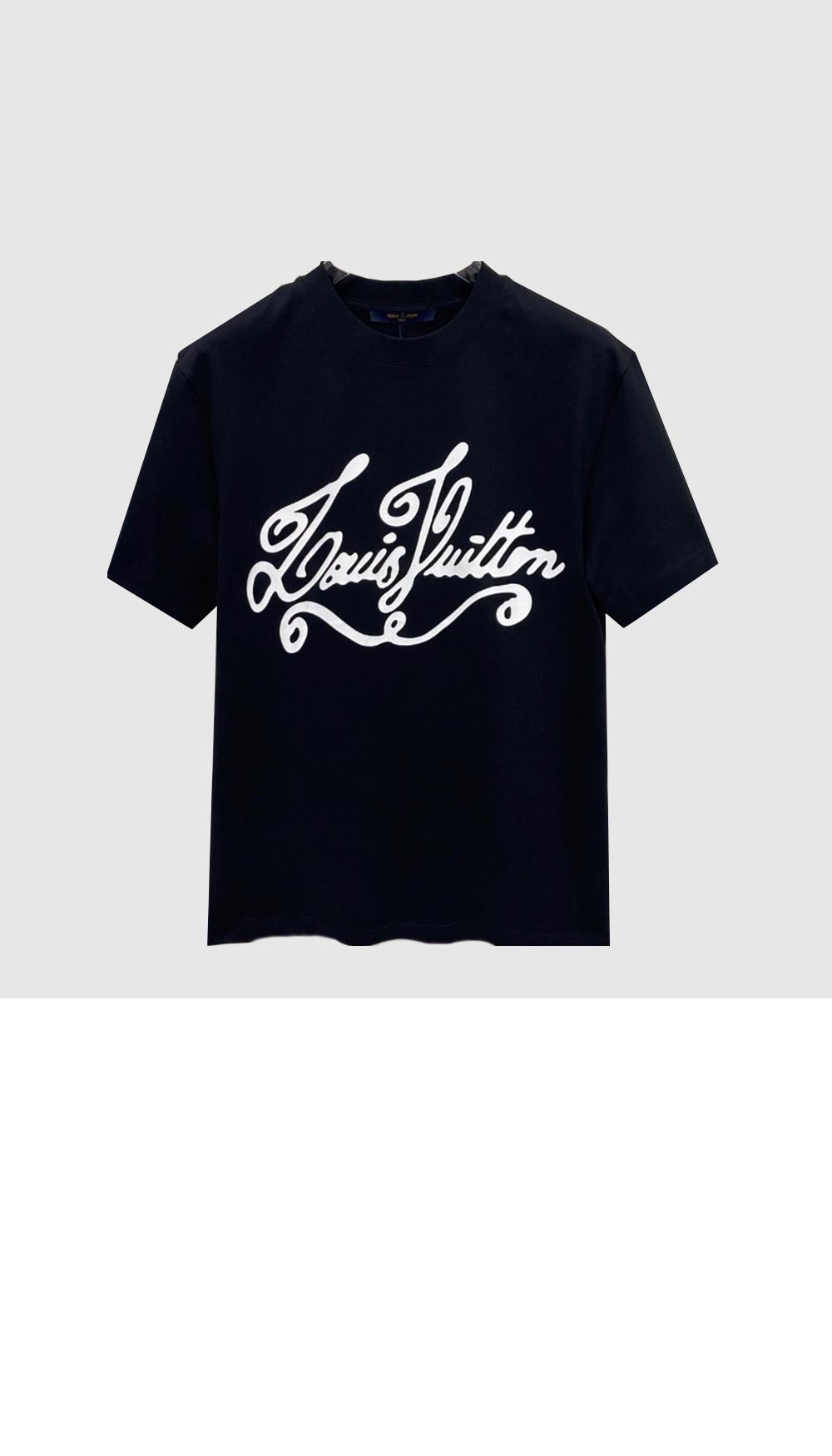 루이비통 로고 프린트 반팔