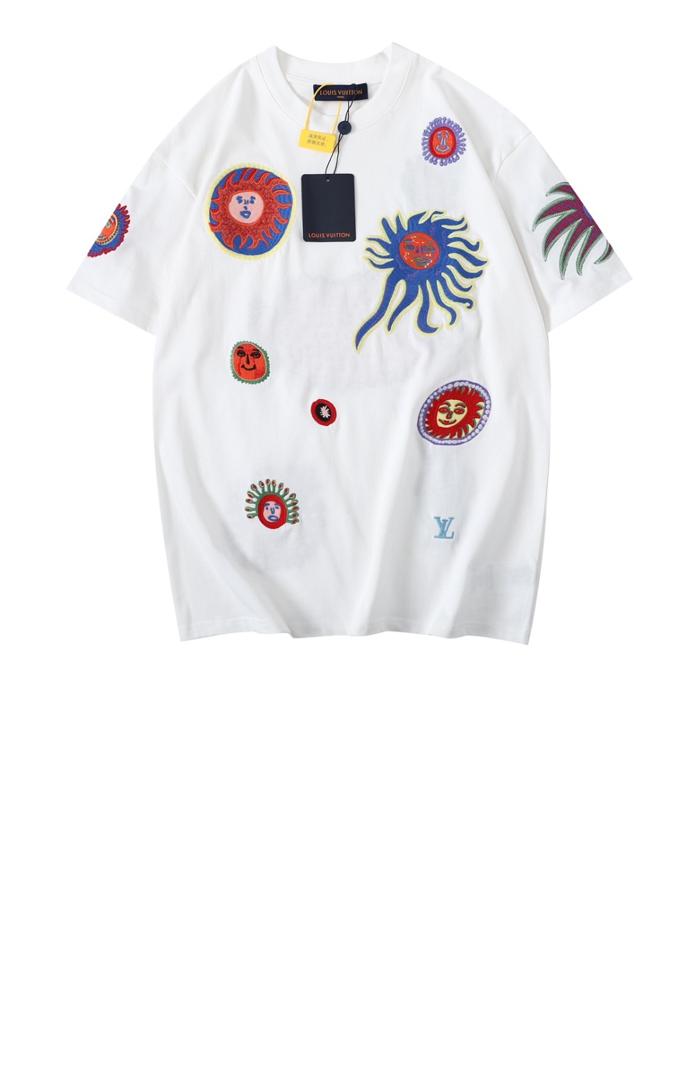 루이비통 로고 프린트 반팔