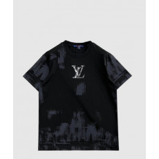 루이비통 로고 프린트 반팔