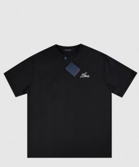 루이비통 로고 프린트 반팔