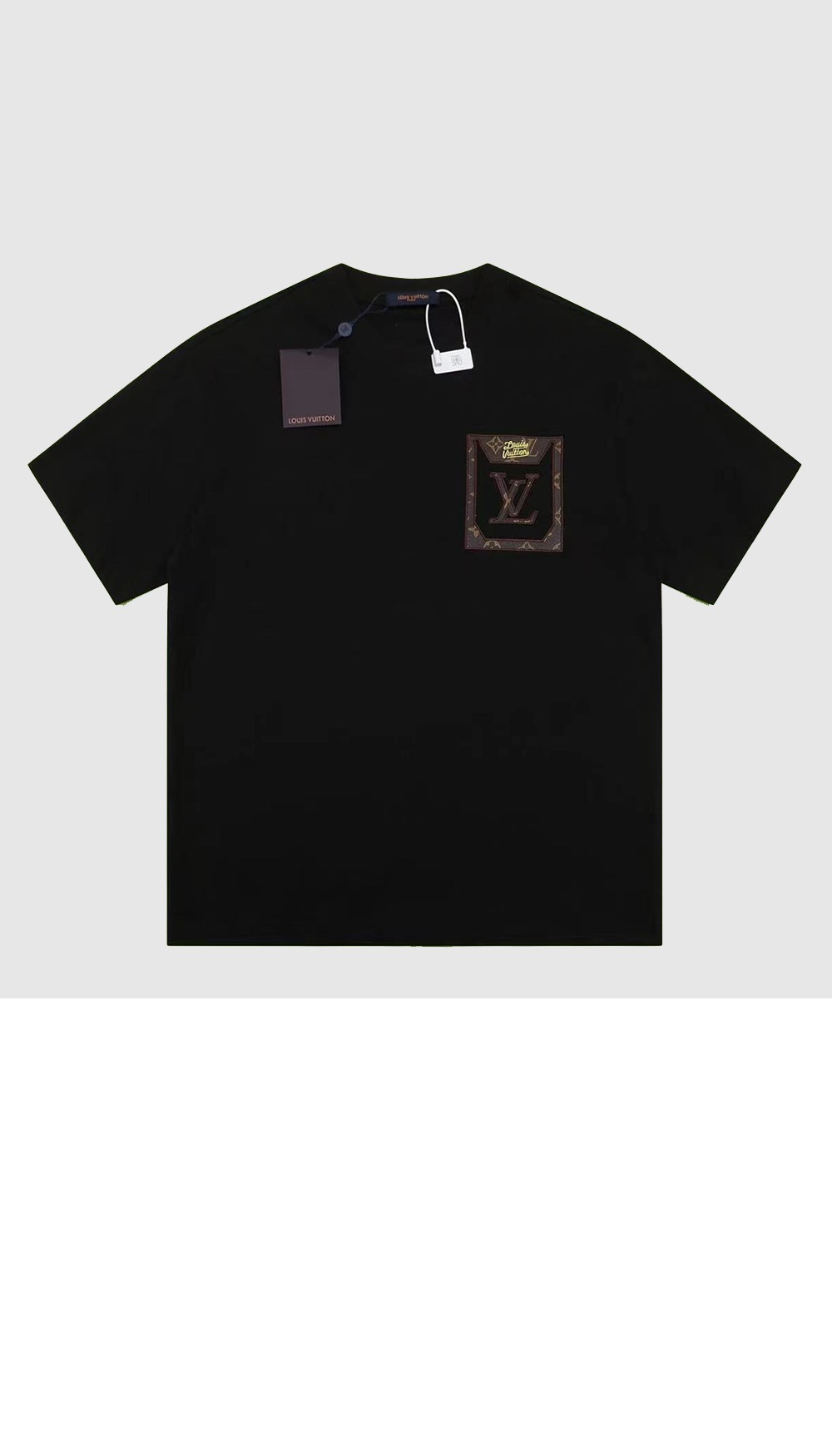 루이비통 로고 프린트 반팔