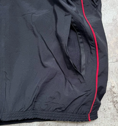 발렌시아가 바람막이 2025 신상