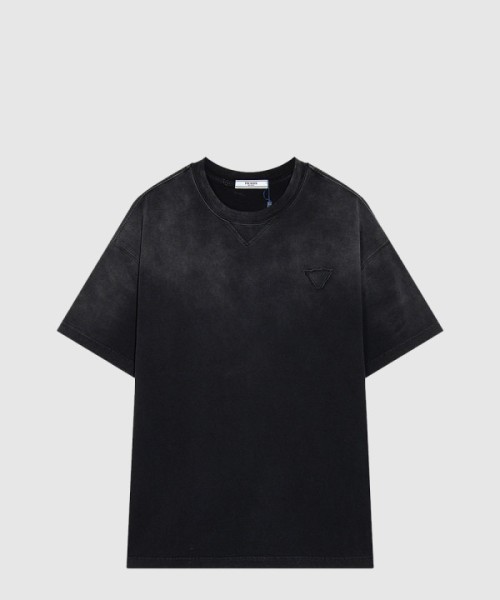 프라다 로고 프린트 반팔