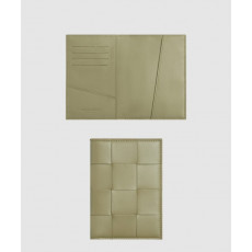 보테가베네타 카세트 여권 케이스 777046