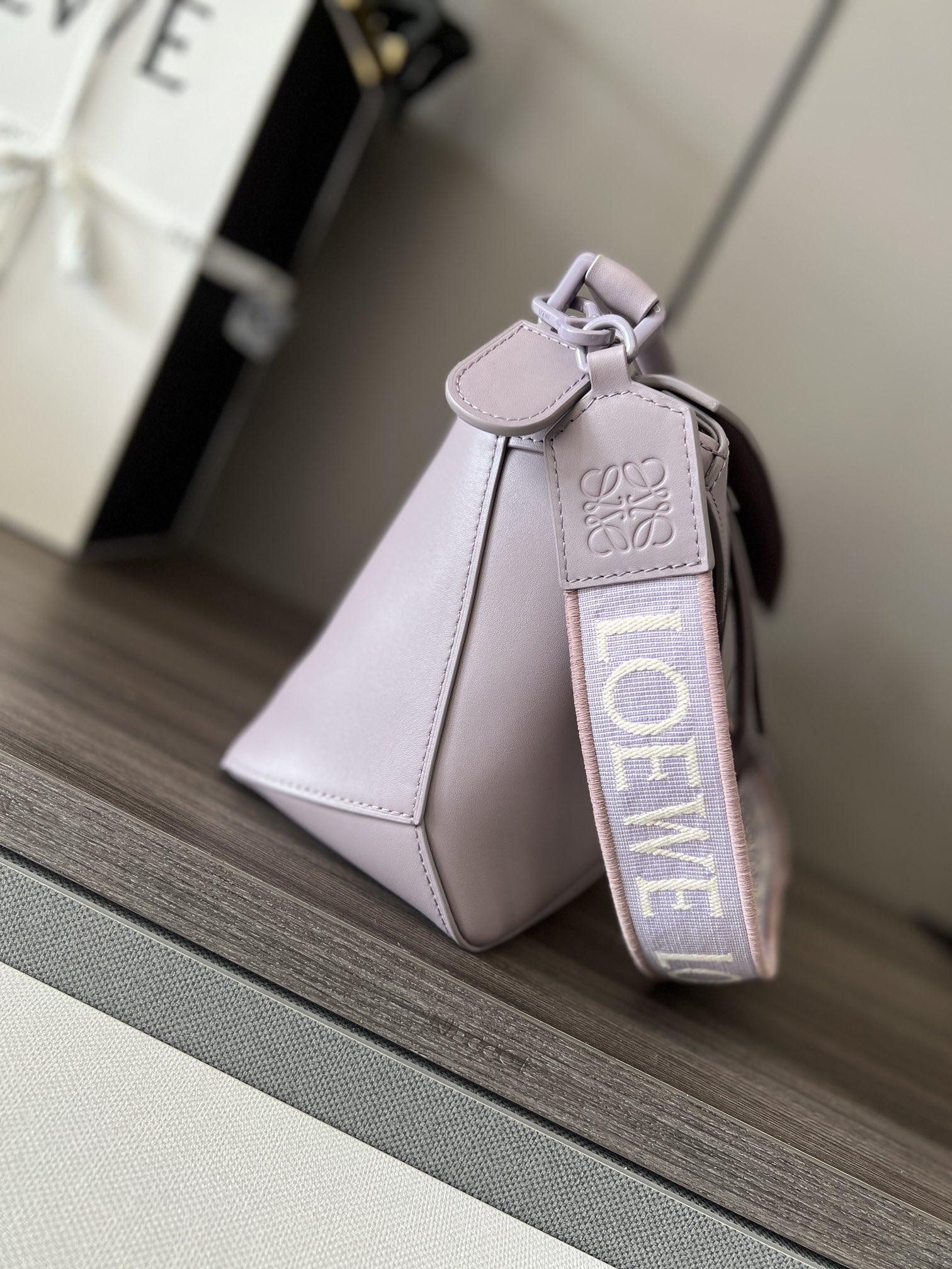 로에베 사틴 스몰 퍼즐 엣지 백 퍼플