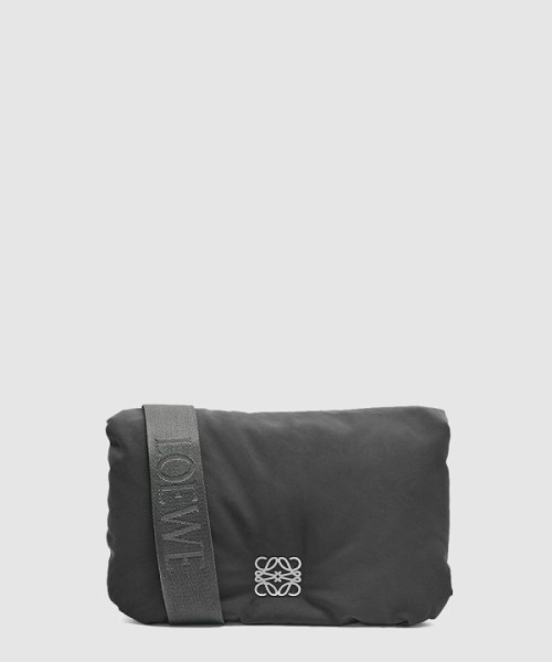 로에베 퍼퍼 고야 백 - 나일론