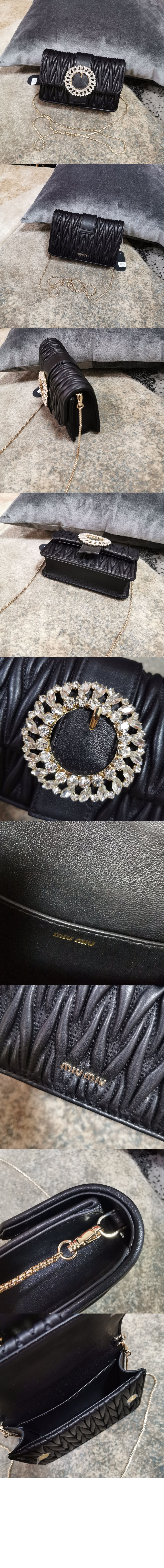 미우미우 마테라쎄 미니백 5BH095