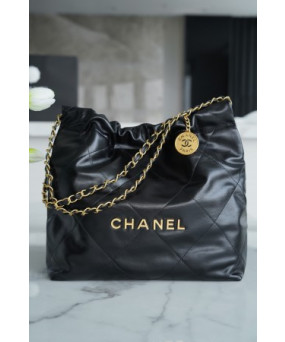 샤넬 22백 스몰 금장 크기 : 35 x 37 x 7 cm