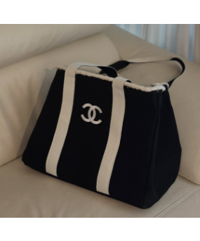 샤넬 옥스퍼드 빈티지 자수 로고 백사이즈 : 40cm x 30cm