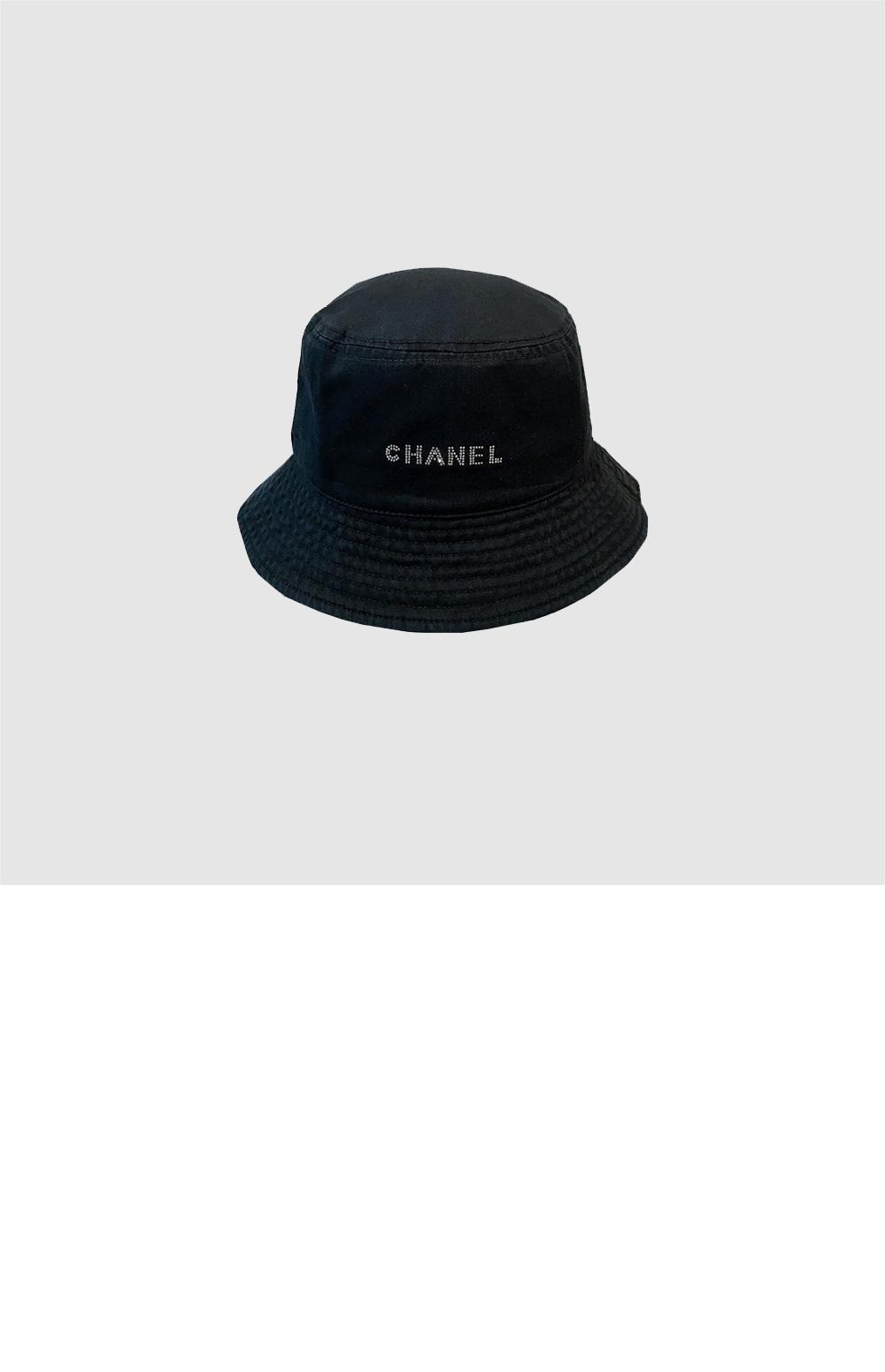 샤넬 로고 버킷햇 AA8642