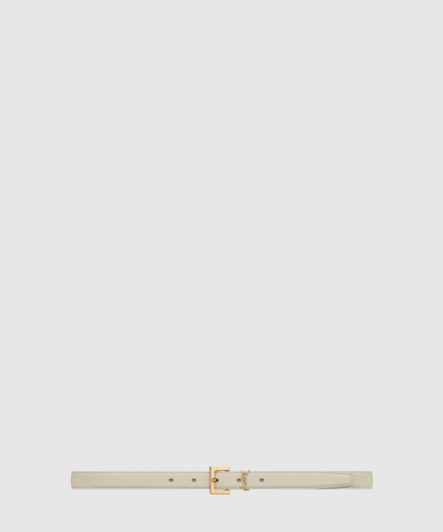 생로랑 래커 처리된 가죽 소재의 CASSANDRE 스퀘어 버클 장식 얇은 벨트 554465
