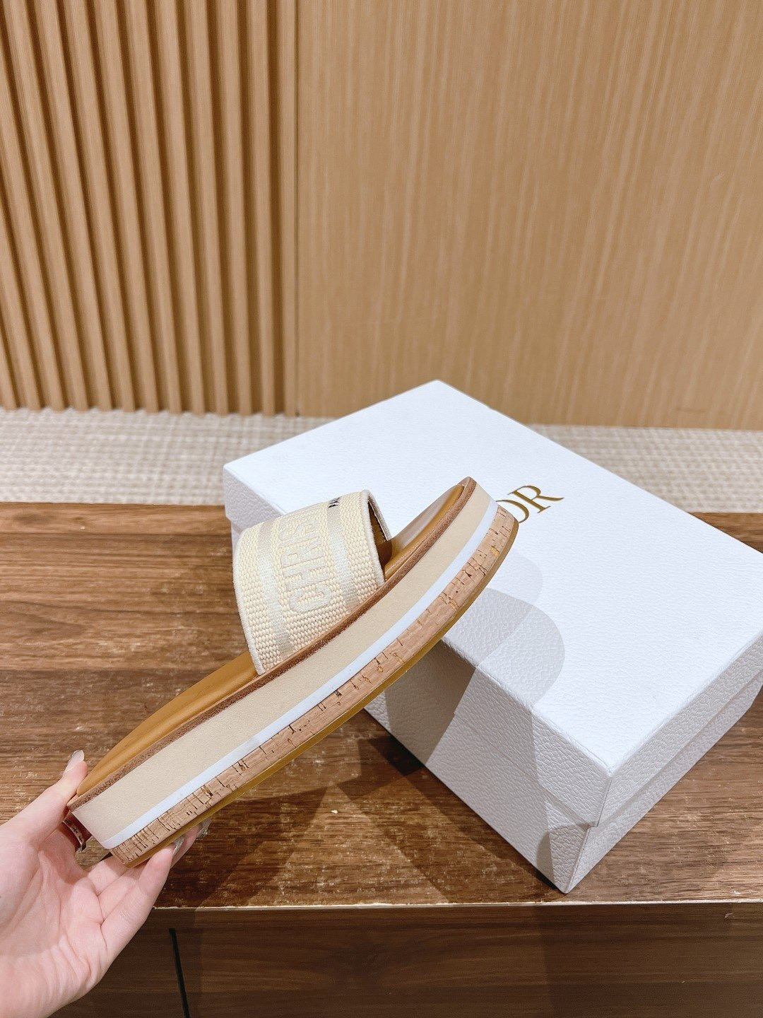 디올 Dway 디웨이 플랫폼 뮬 궆 4.5CM