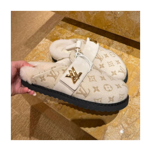 LV 코지 플랫 컴포트 클로즈드 뮬 화이트