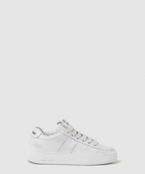 미우미우 블리치드 가죽 스니커즈 5E916D