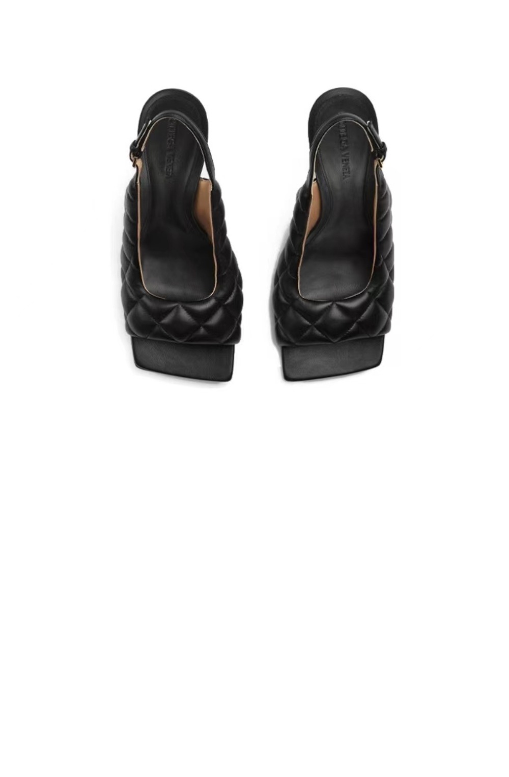 보테가베네타 샌들 729765