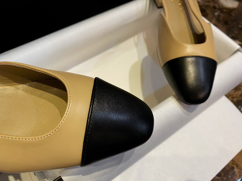 샤넬 투톤 플랫 슬링백