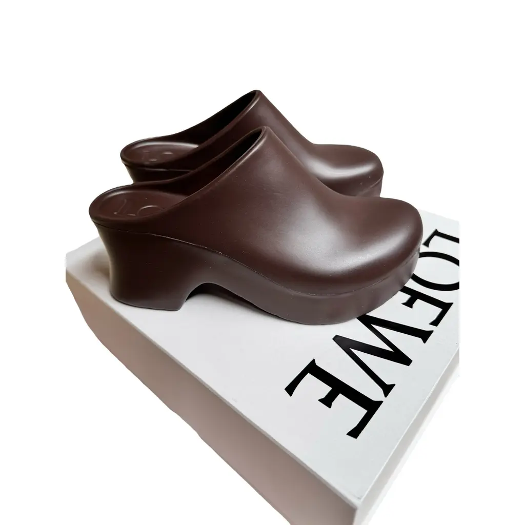 로에베 가벼운 폼 고무 테라 폼 클로그