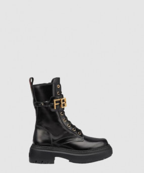 펜디 부츠 8T8355