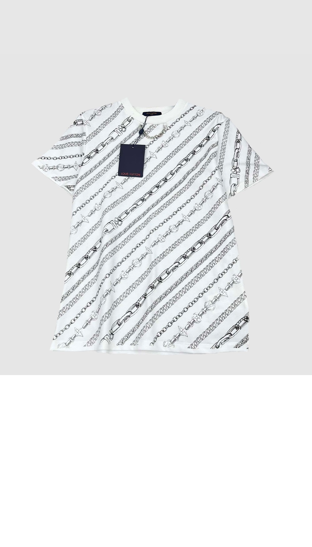 루이비통 로고 프린트 반팔