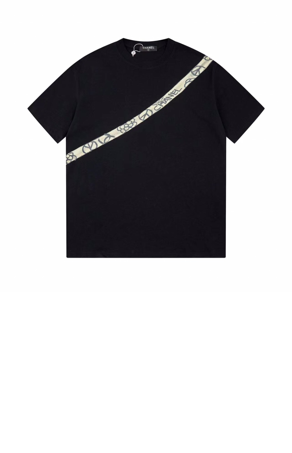 샤넬 로고 프린트 반팔