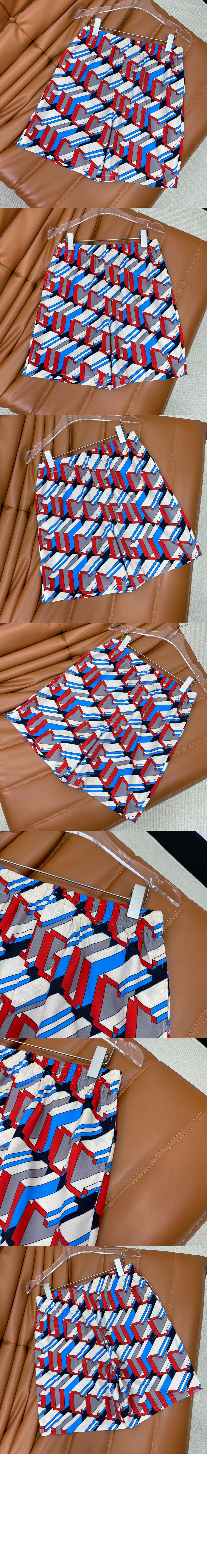 셀린느 캐주얼 반바지