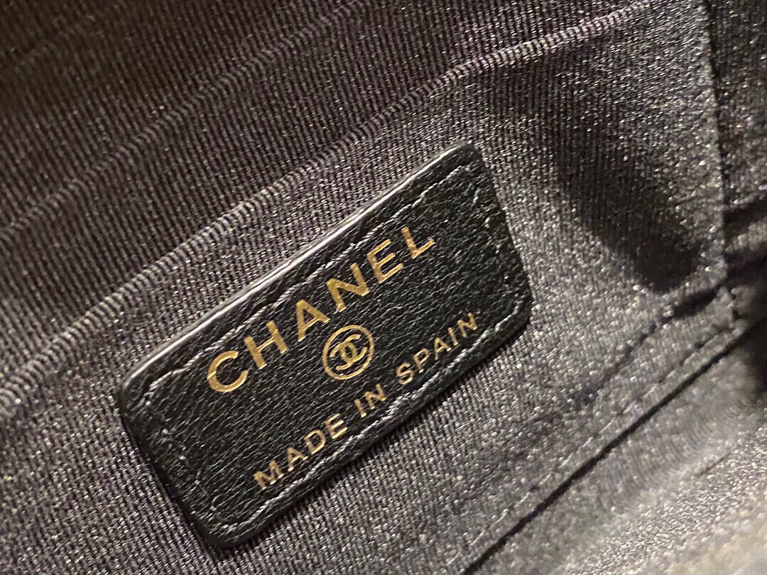 샤넬 슬림 장지갑 파우치 캐비어 금장 A81254