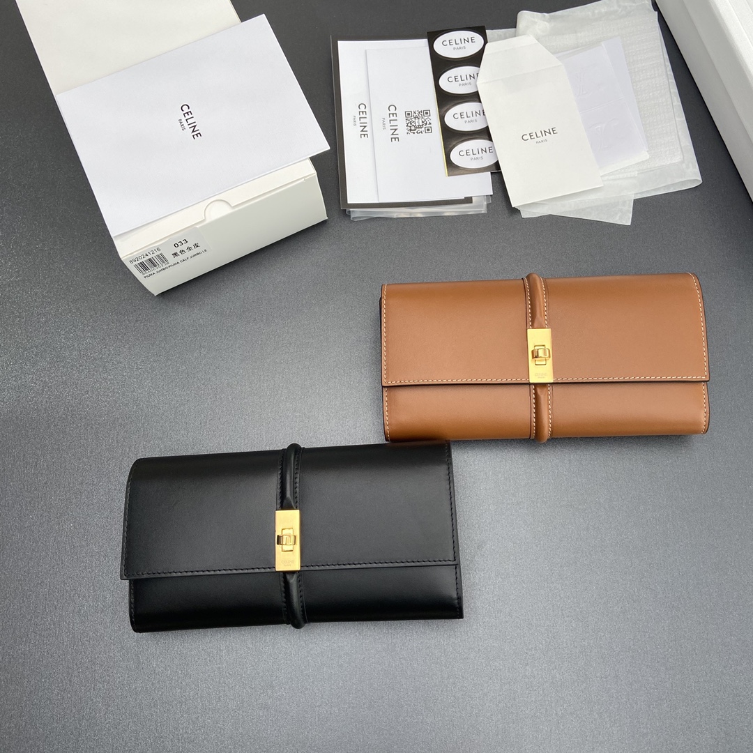 셀린느 라지 월릿 16 새틴 송아지 가죽 10M033